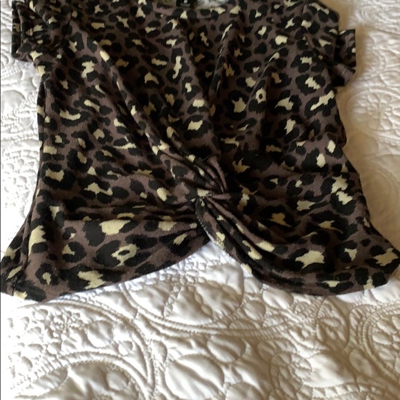 Top - Picture 5 of 6